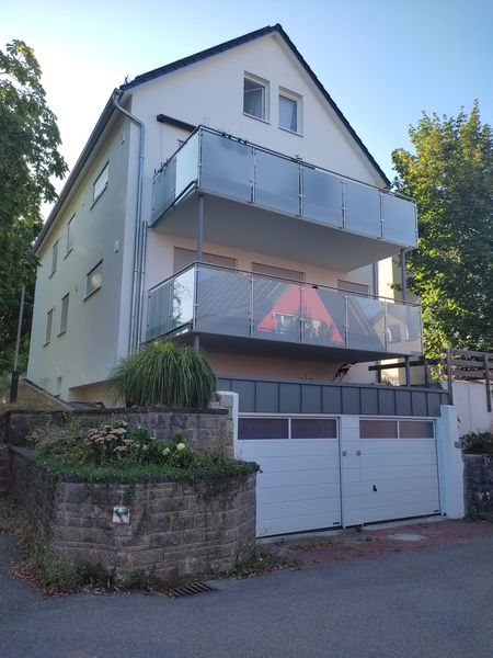 Neubau-Wohnen in Welzheim: Helle 3-Zimmer-Wohnung mit Balkon